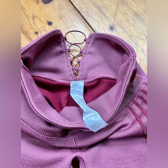 Fabletics Leggings - Picture 2 of 3